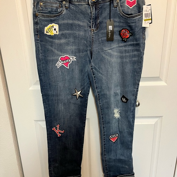 KUT FROM THE KLOTH NWT AUTHENTIC “CATHERINE BOYFRIEND” WITH PATCHES FRAYED JEAN - Picture 10 of 17